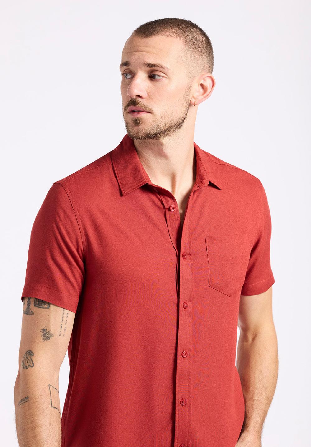 Buffalo David Bitton Chemise Ajustée à Manches Courtes Boutonnée Pour Homme Sirilo Rouge