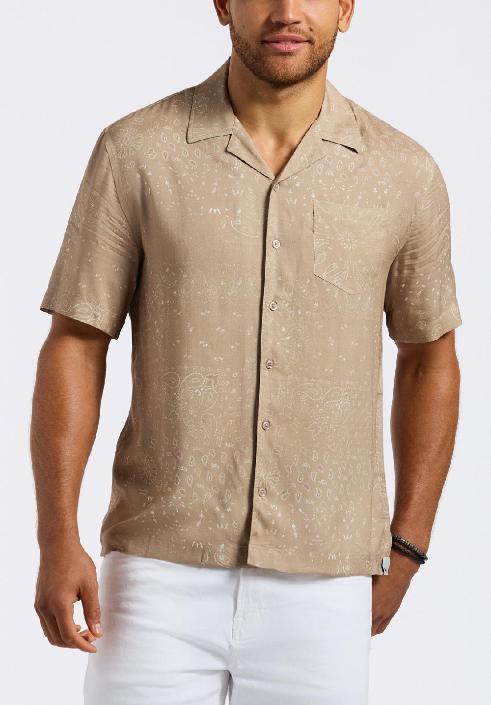 buffalo david bitton Chemise camp légère à manches courtes imprimé bandana pour homme Sandro Beige tuffet