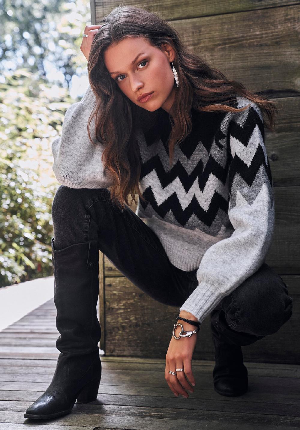 Buffalo David Bitton Nerissa Women's Crewneck Sweater In Black & Grey Chevron Print