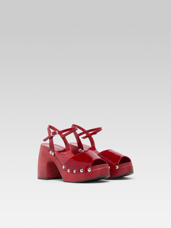 Carel Laly - Sabots Cuir Verni Rouge