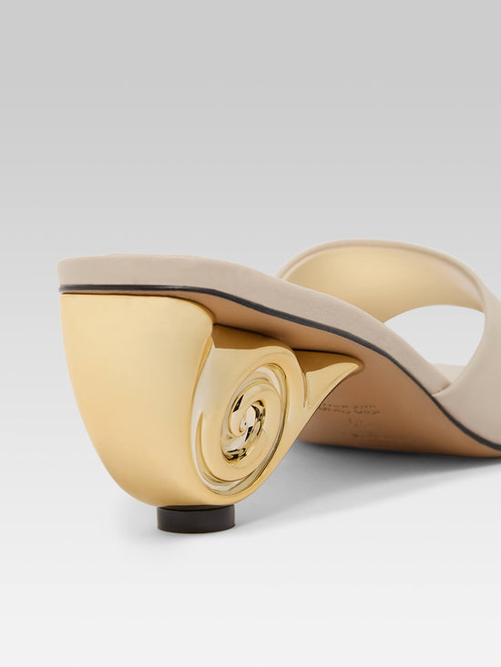 Carel Naiade - Mules Cuir Ivoire Talon Coquillage