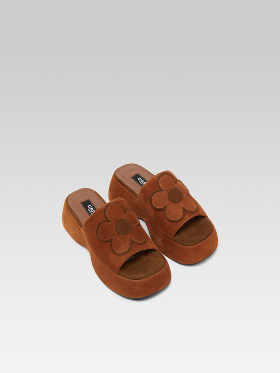 Carel Flower - Mules à Plateforme Bicolores Cuir Velours Upcyclé Cognac