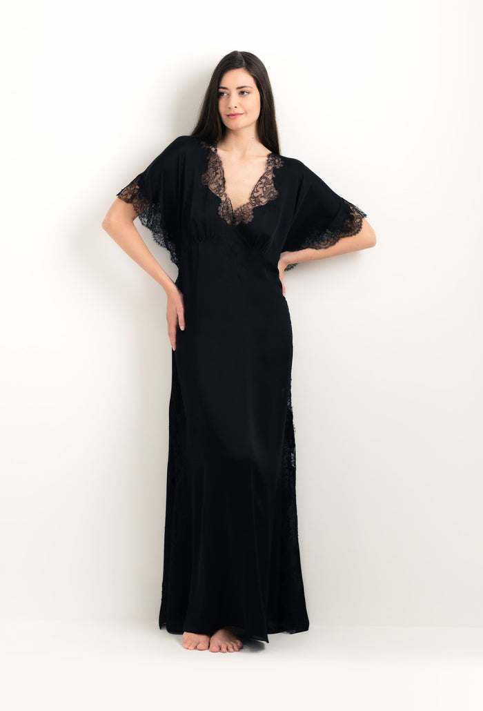 carine gilson Caftan en soie noire et dentelle Sonia noire
