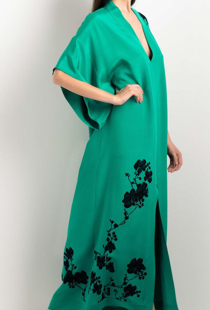 Carine Gilson Caftan En Soie Vert Jade Et Dentelle Sakura Noire