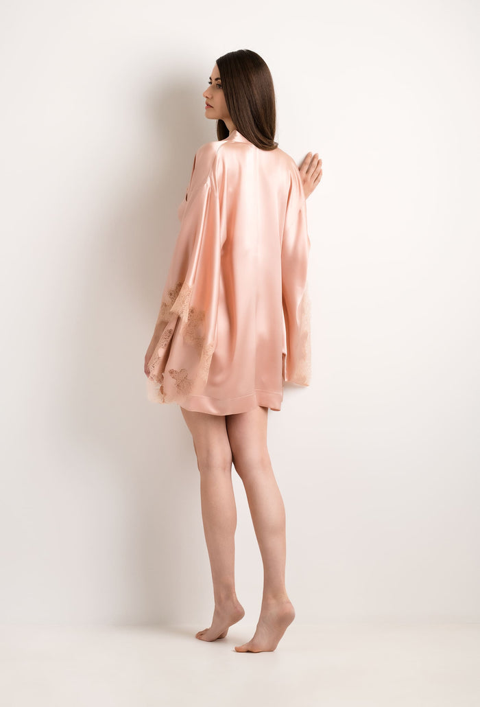 Carine Gilson Kimono Court En Soie - Freesia Et Dentelle De Caudry Nude