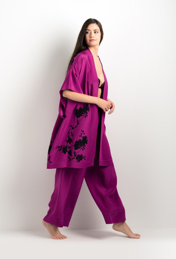 Carine Gilson Kimono En Soie Violine Et Dentelle Sakura Noire