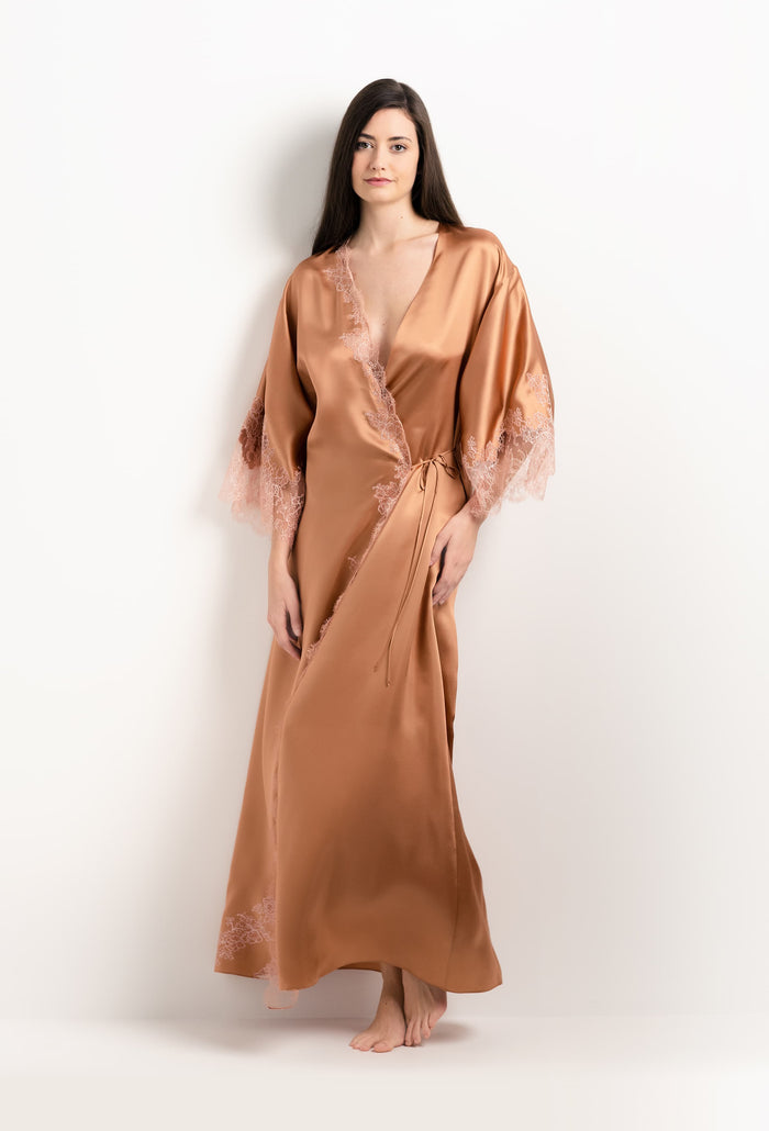 Carine Gilson Kimono Long En Soie Sahara Et Dentelle Elisa Rose Clair