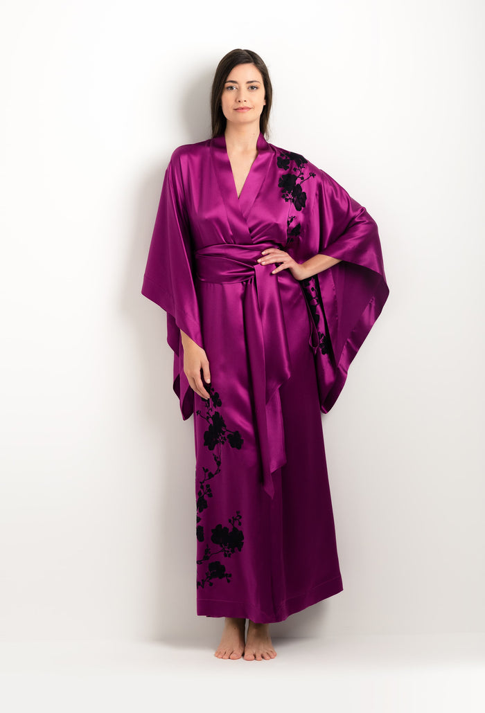 Carine Gilson Kimono Long En Soie Violine Et Dentelle Sakura Noire