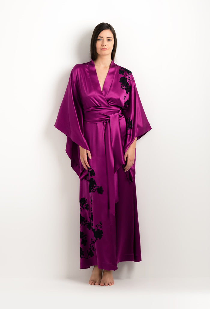 Carine Gilson Kimono Long En Soie Violine Et Dentelle Sakura Noire