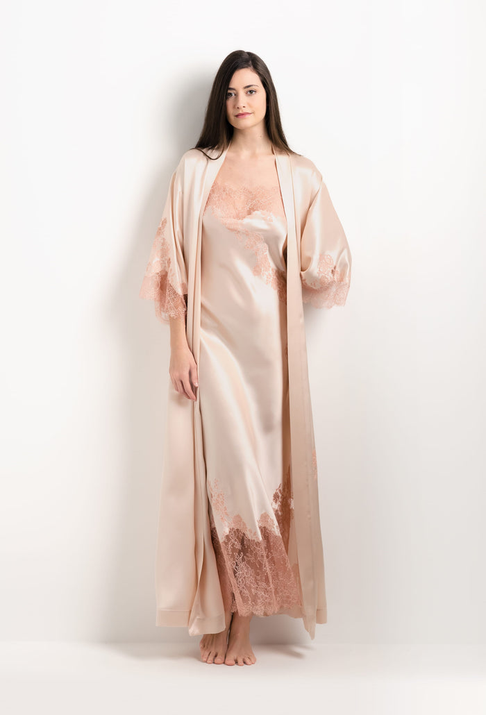 Carine Gilson Long Kimono De Soie Rose Poudre Et Dentelle Elisa Rose Clair