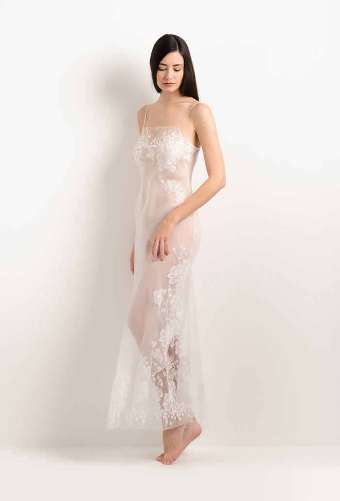 carine gilson Robe longue en soie naturelle et dentelle Sakura naturelle