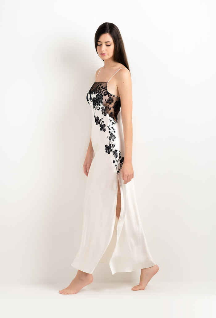 Carine Gilson Robe Longue En Soie Perle Et Dentelle Sakura Noire