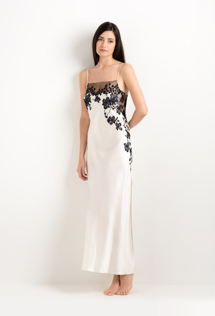 Carine Gilson Robe Longue En Soie Perle Et Dentelle Sakura Noire