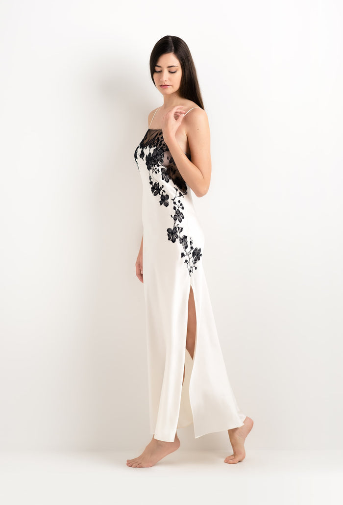 carine gilson Robe longue en soie Perle et dentelle Sakura noire