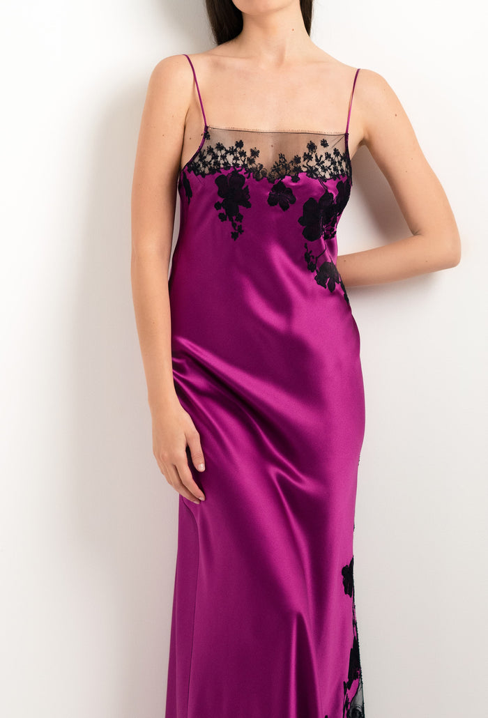 Carine Gilson Robe Longue En Soie Violine Et Dentelle Sakura Noire