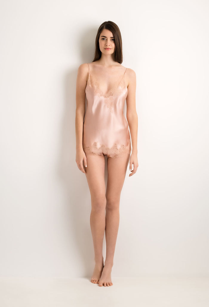 Carine Gilson Short Flottant En Soie - Freesia Et Dentelle De Caudry Nude