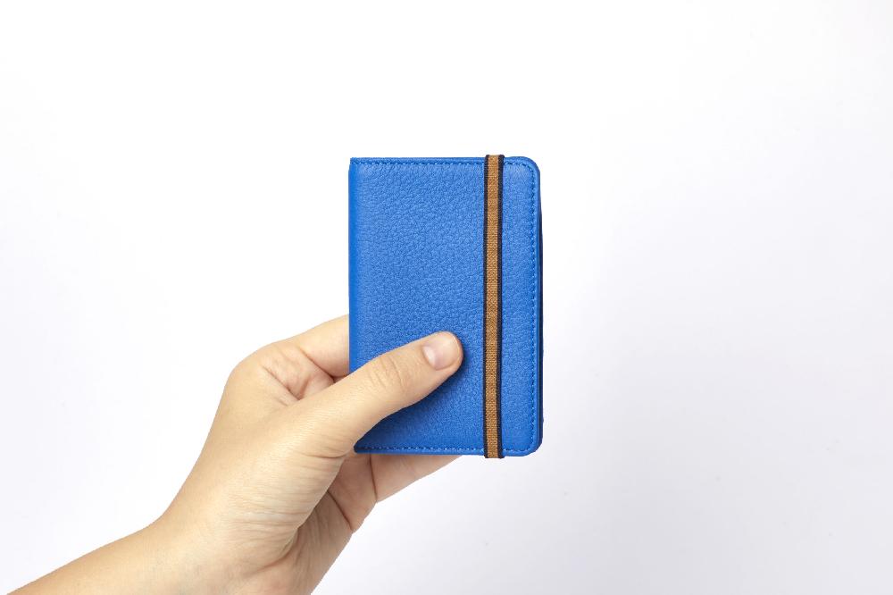 Carré Royal Porte-cartes Bleu-ciel Avec élastique De Carré Royal