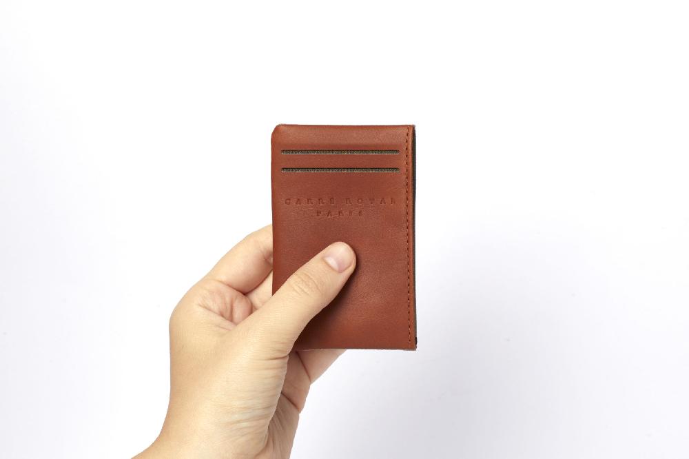 Carré Royal Porte-cartes En Toile Beige Et Cuir Par Carré Royal Par Carré Royal