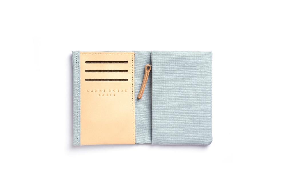 carré royal Portefeuille compact en toile Bleu-ciel et cuir par Carré Royal