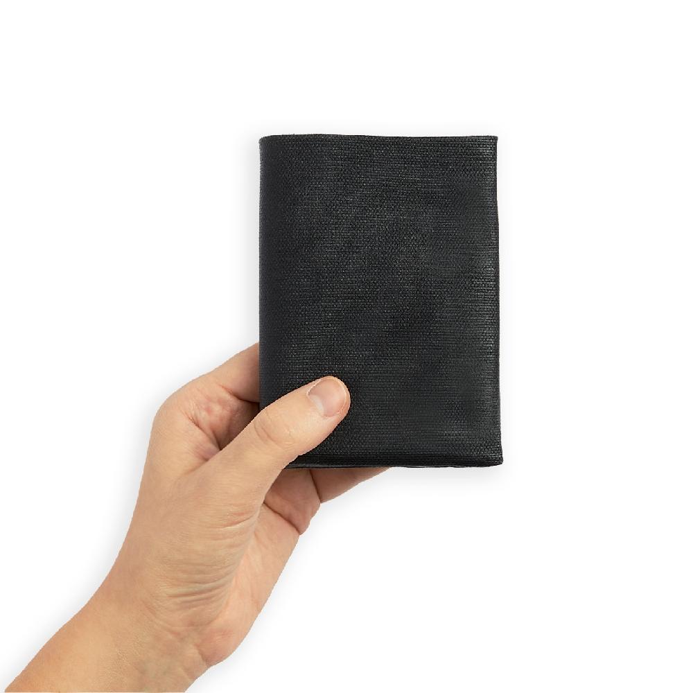 Carré Royal Portefeuille Compact En Toile Noir Et Cuir Par Carré Royal