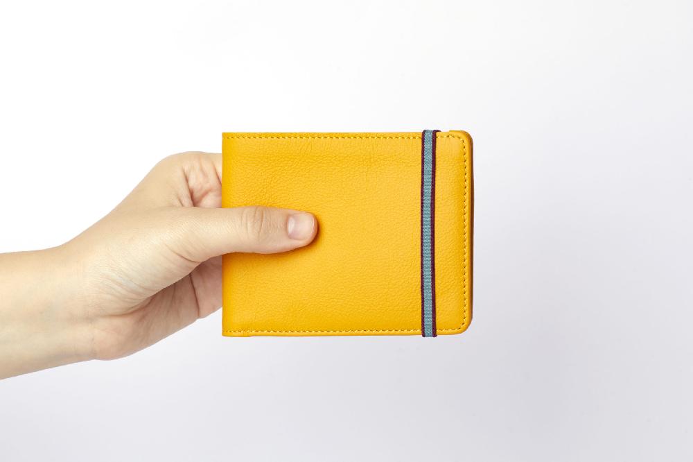 Carré Royal Portefeuille Jaune Avec élastique De Carré Royal 11.5x8.5