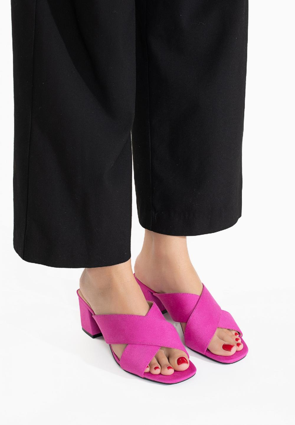 celena Sandales à talon Carah Celena