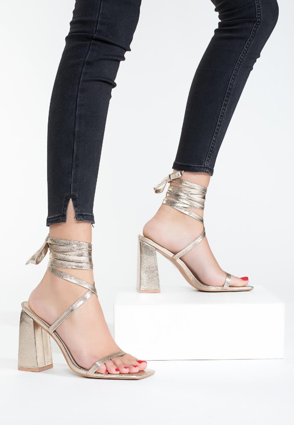 celena Sandales à talon Charney Celena