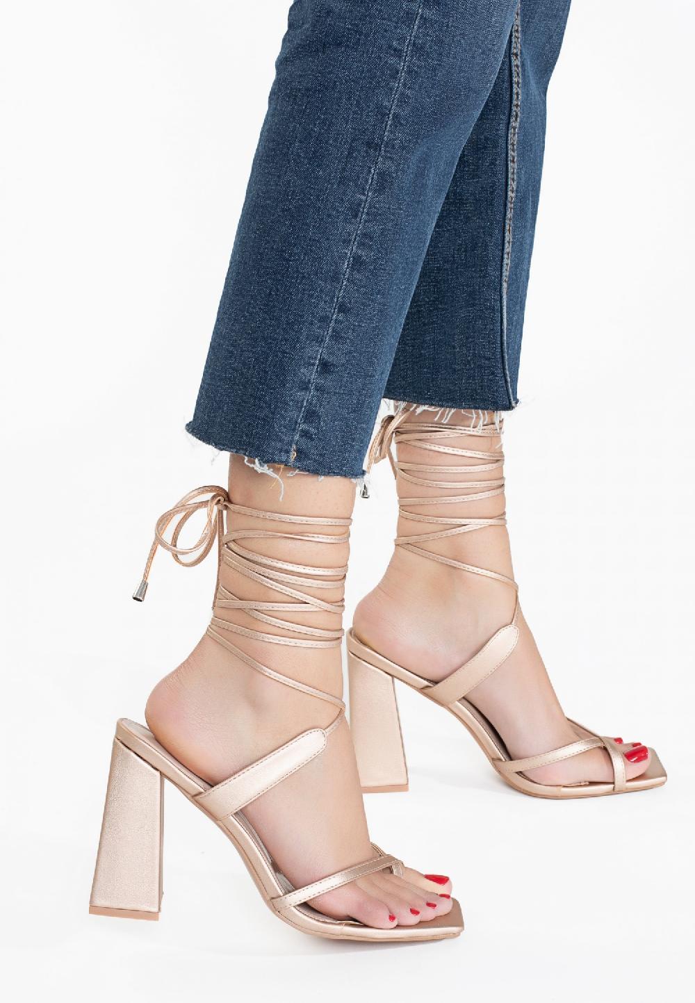 Celena Sandales à Talon Chenaya Celena