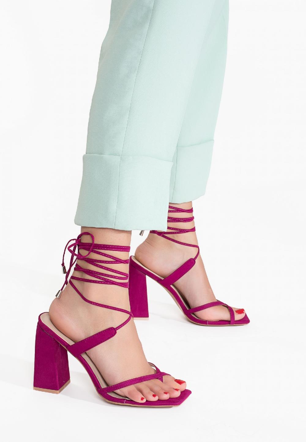 celena Sandales à talon Chenaya Celena