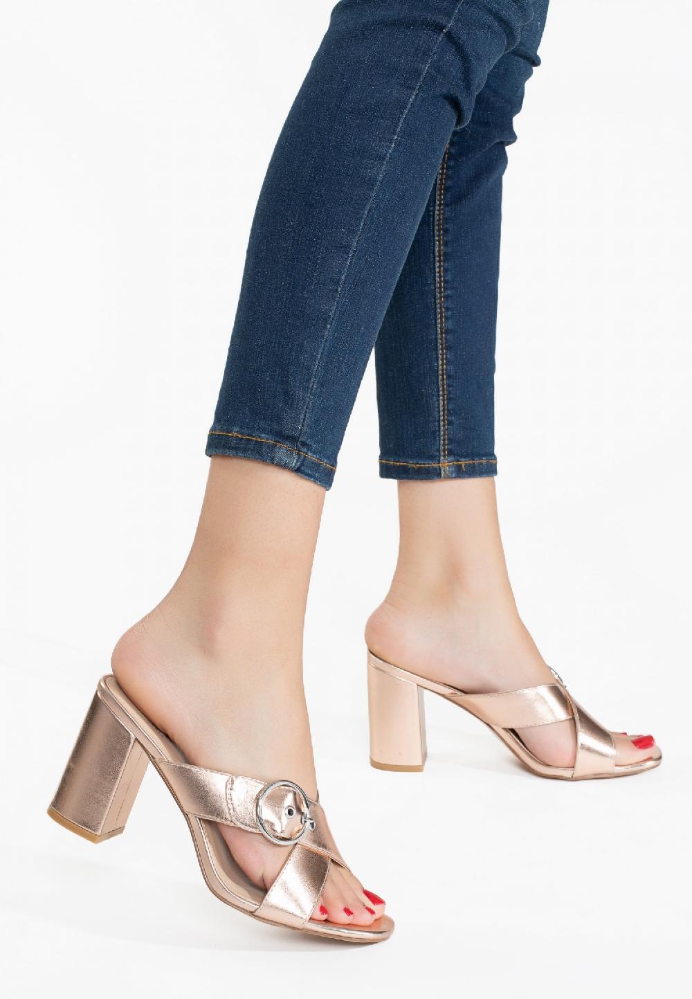 Celena Sandales à Talon Chene Celena