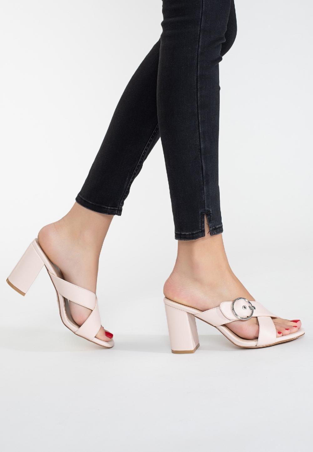 Celena Sandales à Talon Chene Celena