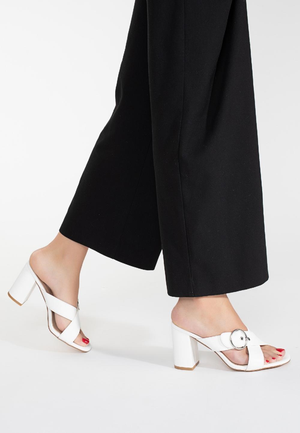 Celena Sandales à Talon Chene Celena