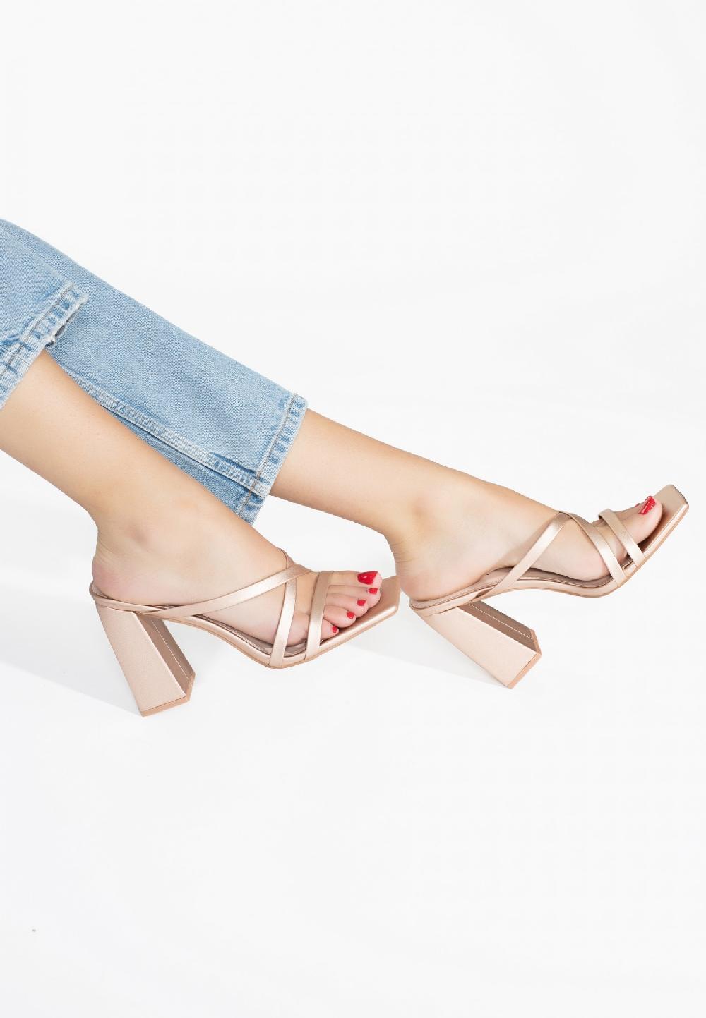 celena Sandales à talon Cybill Celena