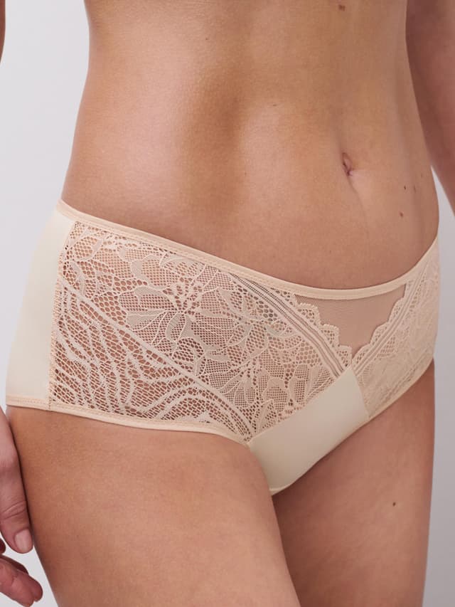Chantelle Shorty - Beige Doré - Floral Touch