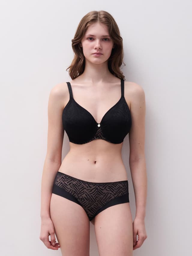 Chantelle Shorty - Noir - Graphic Allure