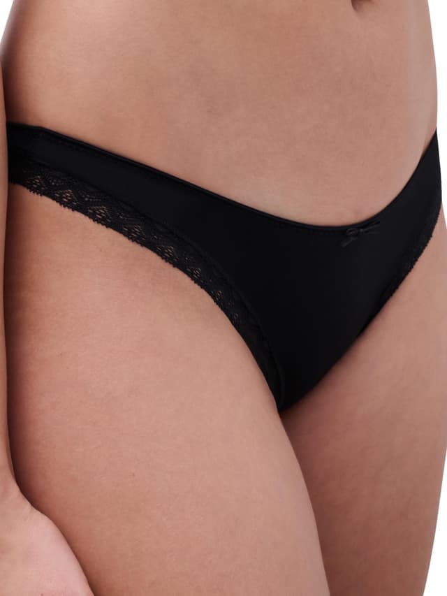 Chantelle String - Noir - Emily