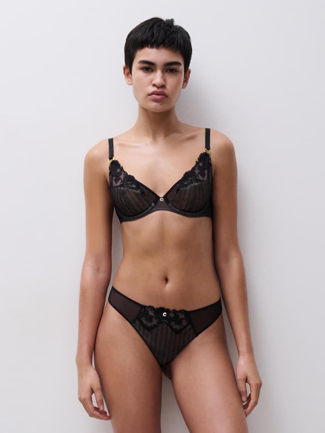 Chantelle Soutien-gorge Emboîtant - Noir - Cabaret Sauvage