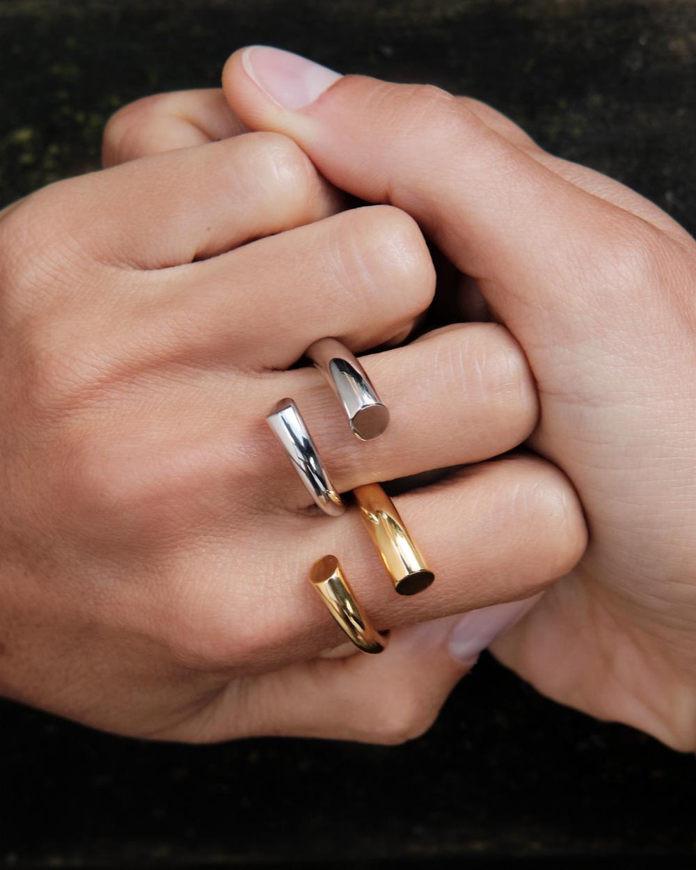 Charlotte Chesnais Bague Biseau