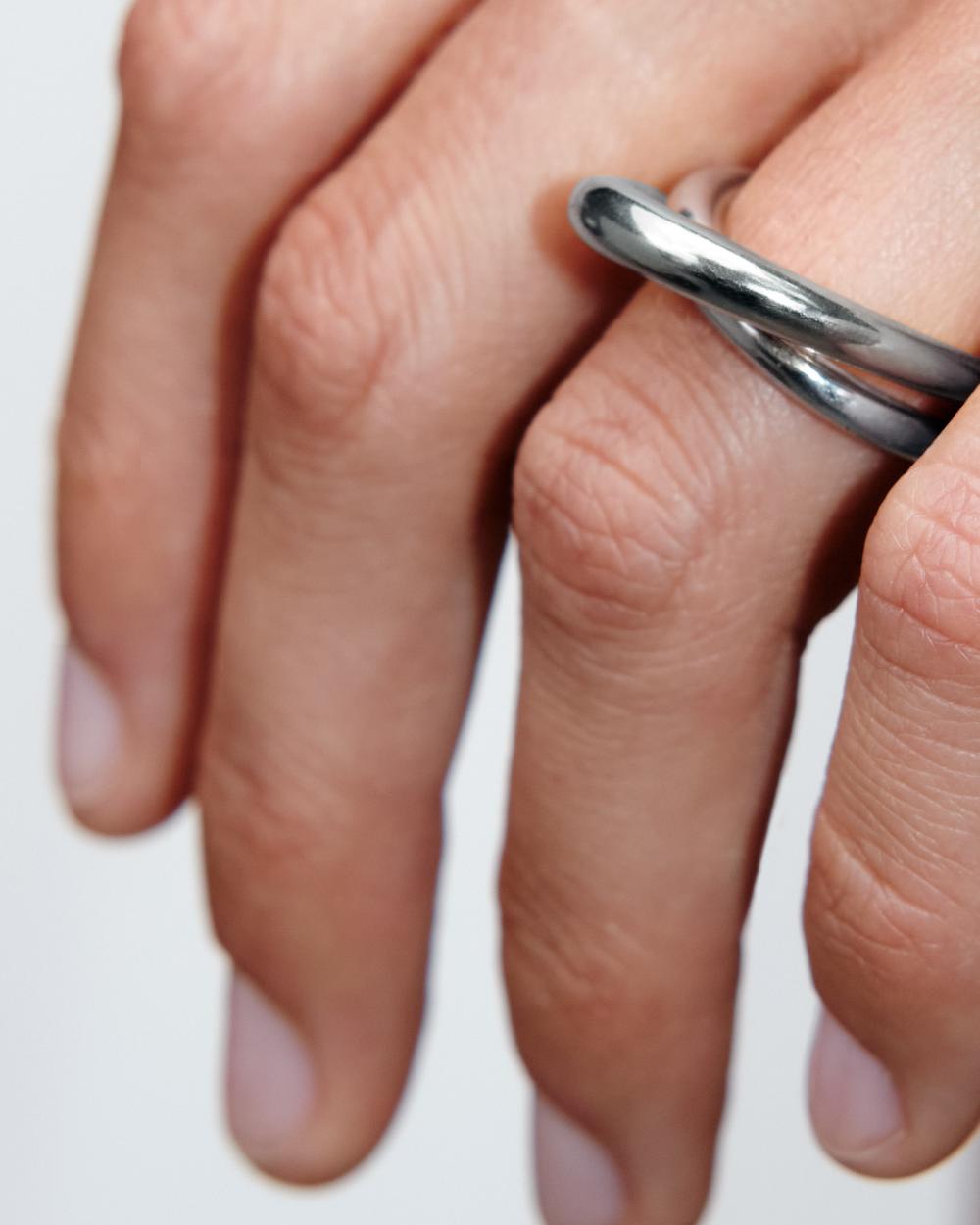 Charlotte Chesnais Bague Initial