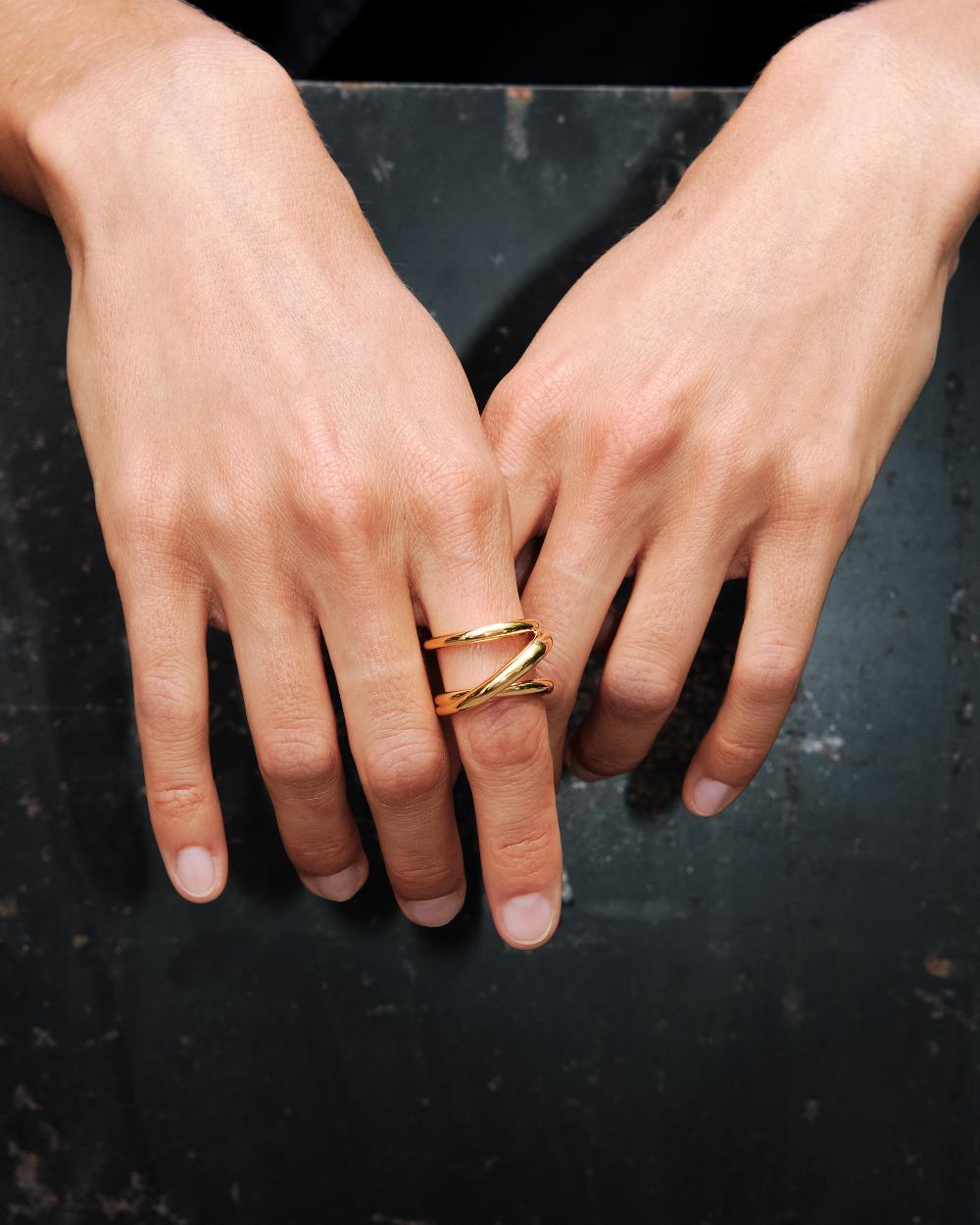 Charlotte Chesnais Bague Triplet