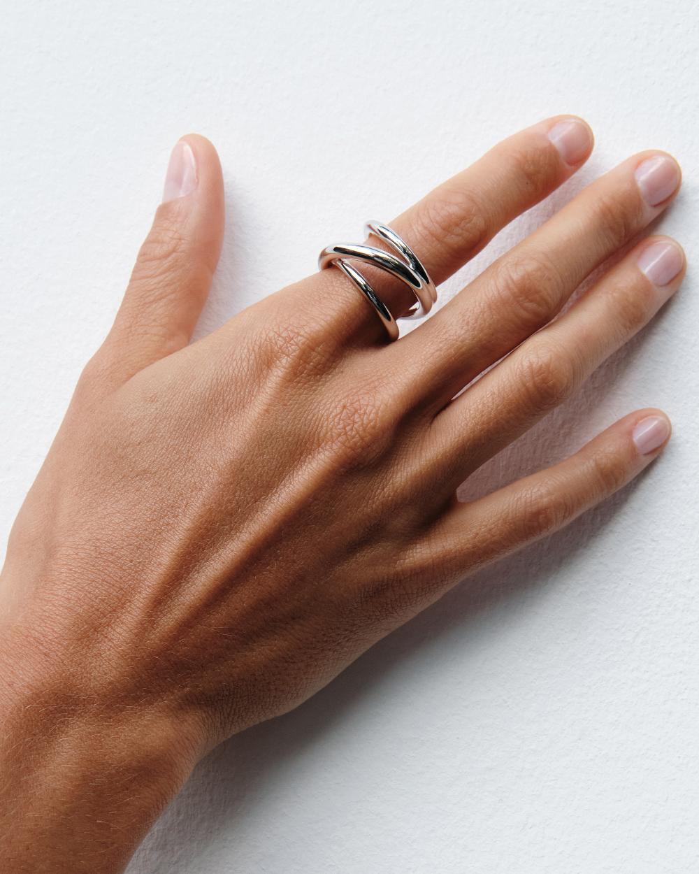 Charlotte Chesnais Bague Triplet