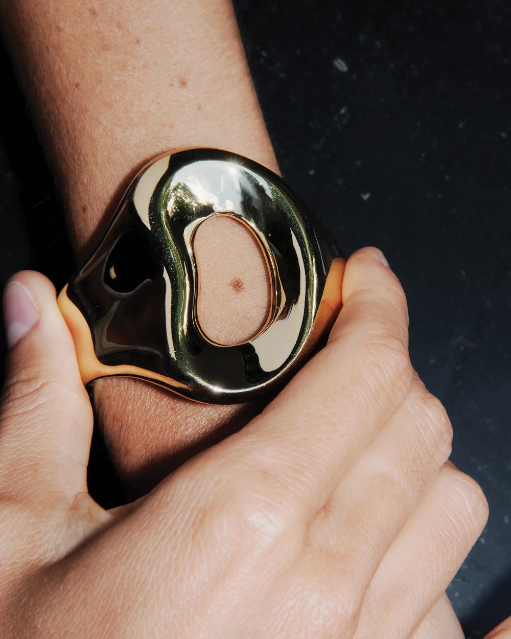 Charlotte Chesnais Bracelet Manchette Shima