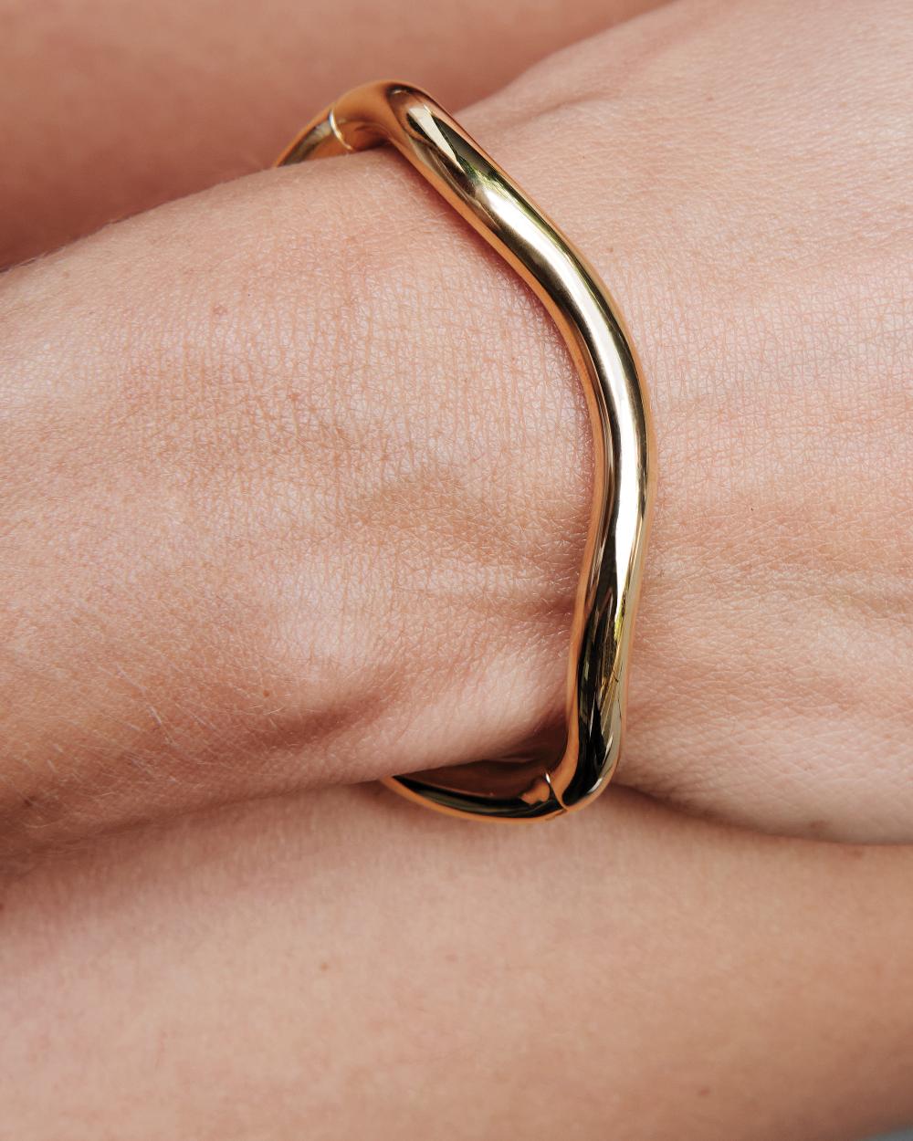 Charlotte Chesnais Bracelet Wave