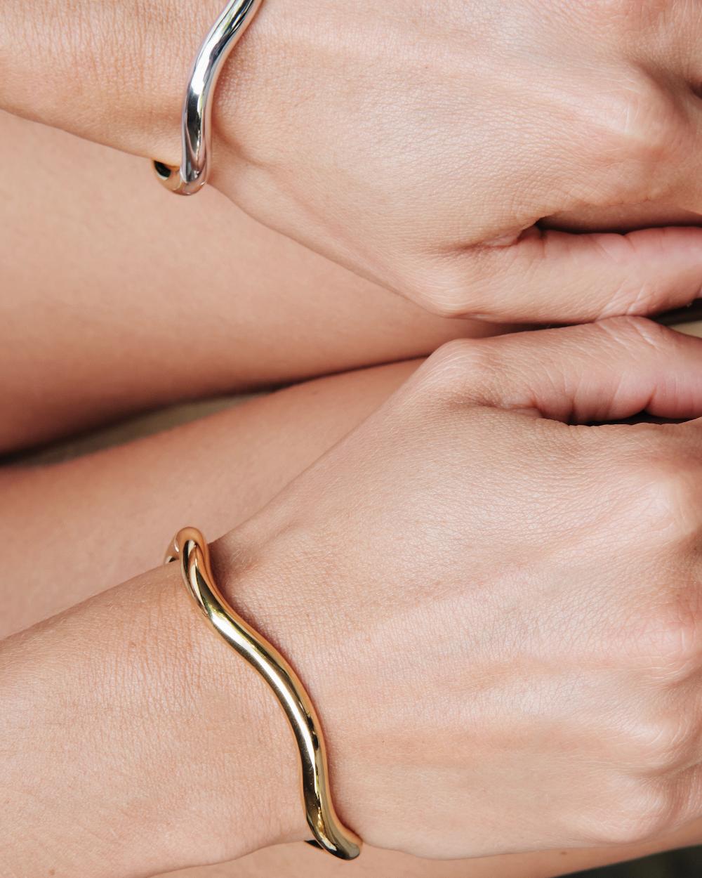 Charlotte Chesnais Bracelet Wave