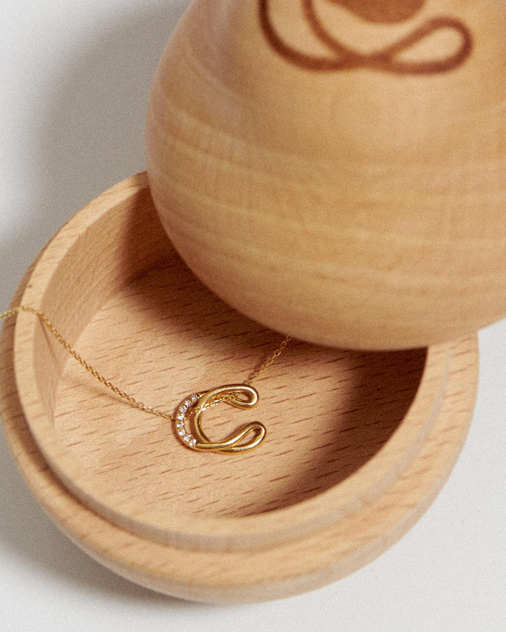 Charlotte Chesnais Collier Alphajoaillerie - Lettre D