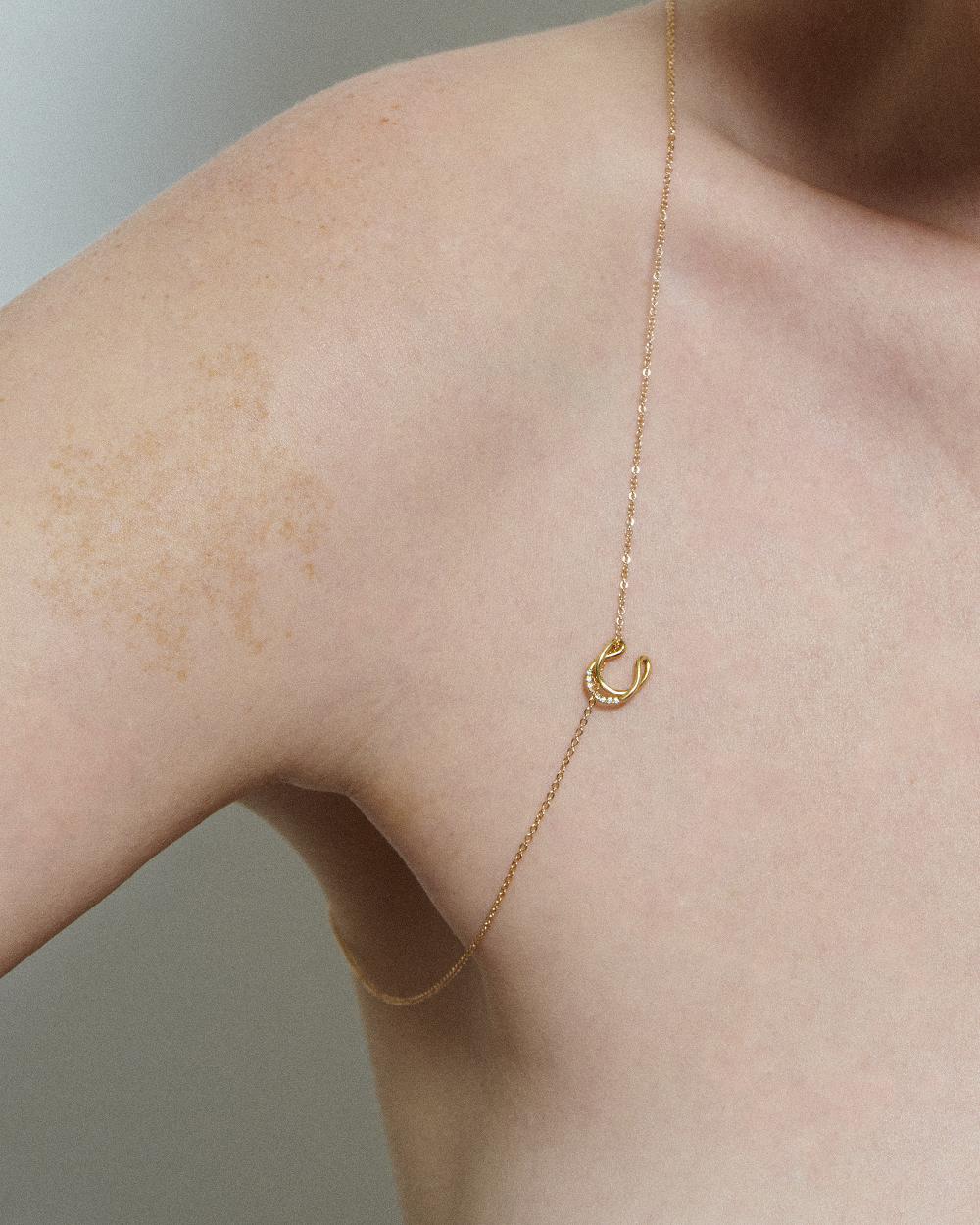 Charlotte Chesnais Collier Alphajoaillerie - Lettre E