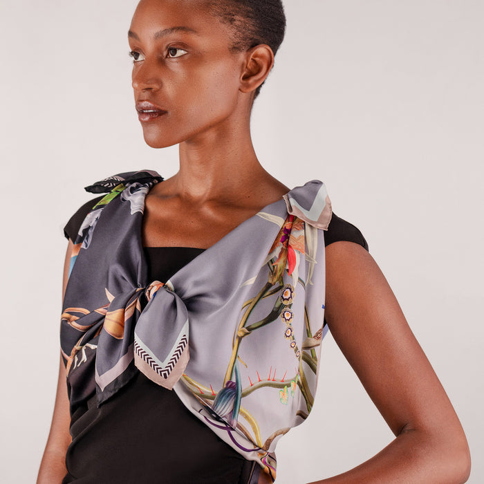 christian lacroix CARRÉ 70 TERATOLOGY BEAUTY Noir