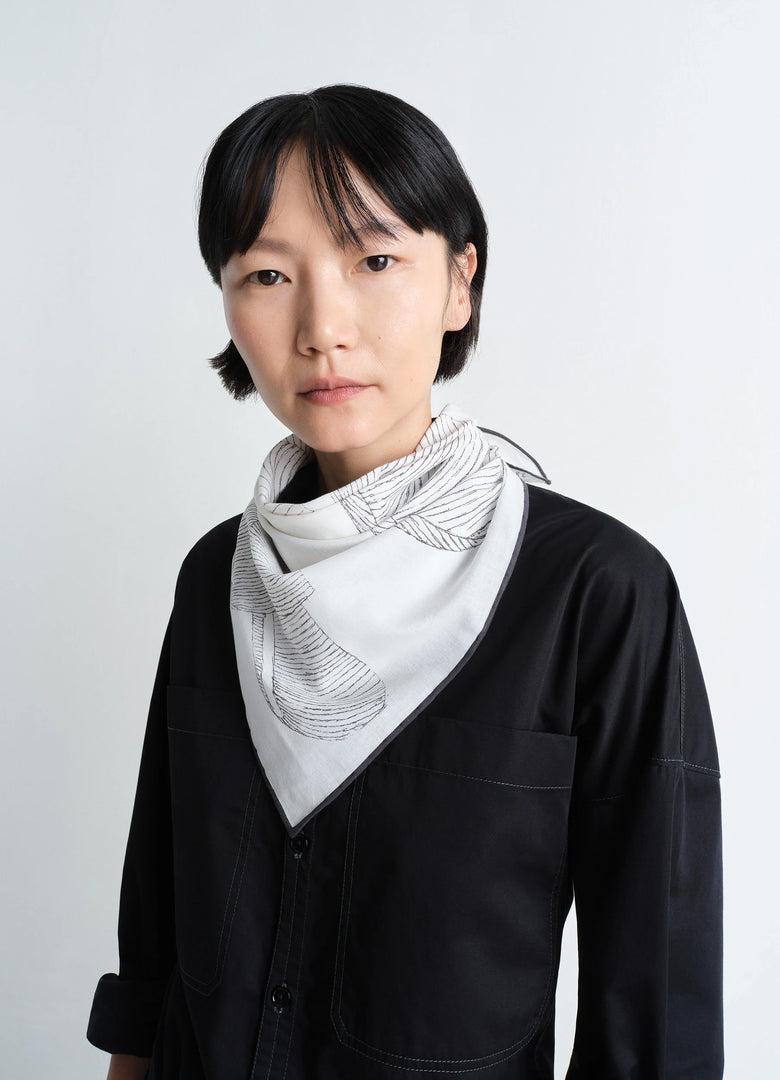 christophe lemaire BANDANA MAISONS VERTES 60 PHILIPPE WEISBECKER