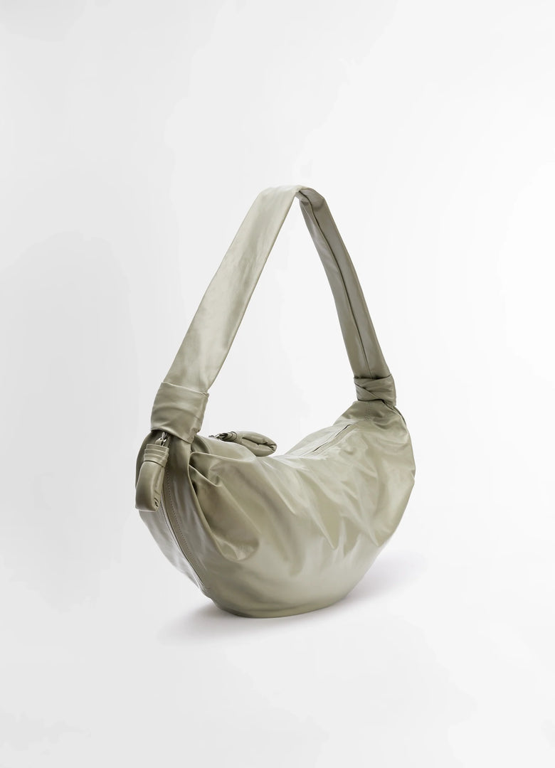 Christophe Lemaire SAC SOFT CROISSANT GRAND MODÈLE