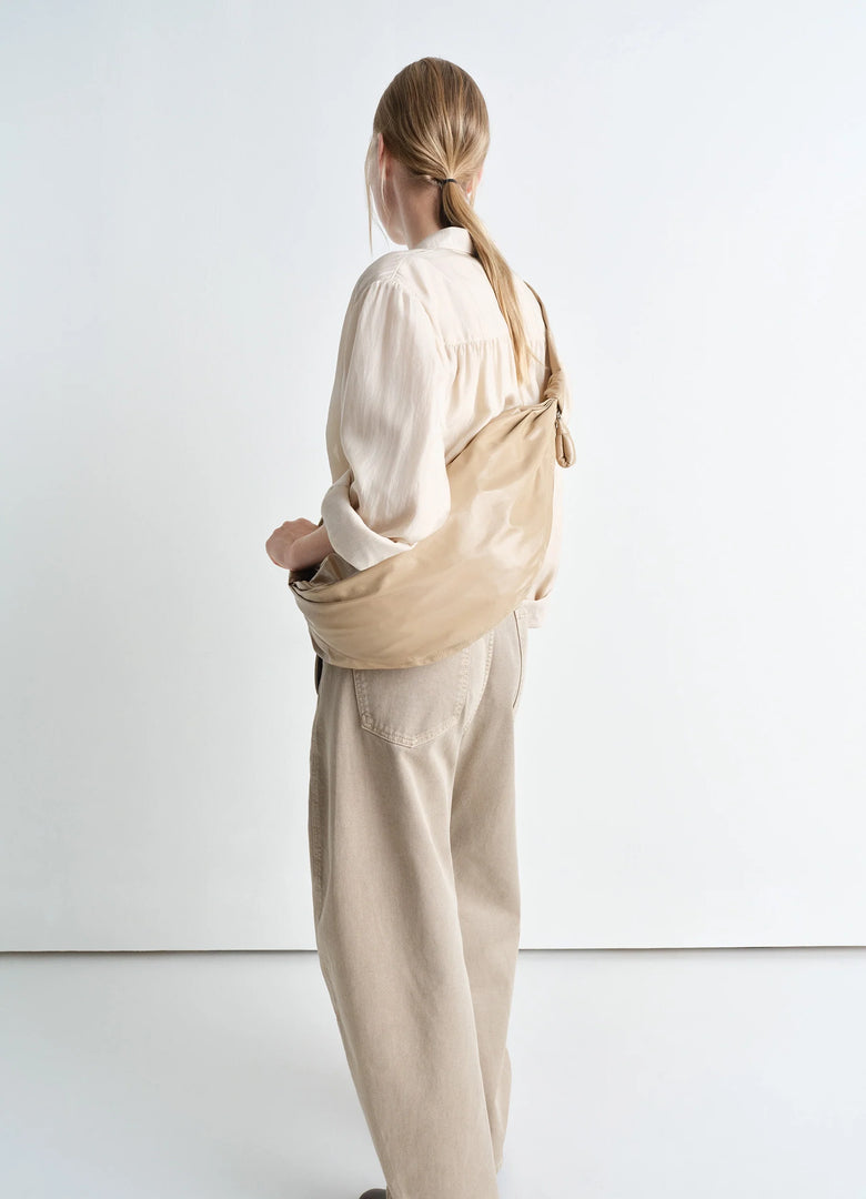 Christophe Lemaire SAC SOFT CROISSANT MOYEN MODÈLE